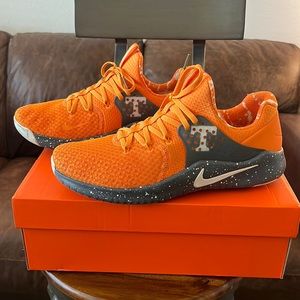 Tennessee Vols Nike Free 8  10.5  Excellent condition